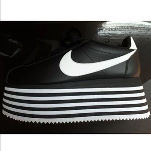 commes des garcons nike cortez